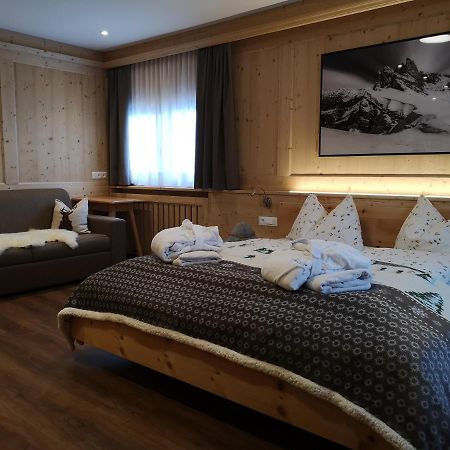 Гостевой дом Rifugio Fermeda Hutte Santa Cristina Val Gardena Экстерьер фото