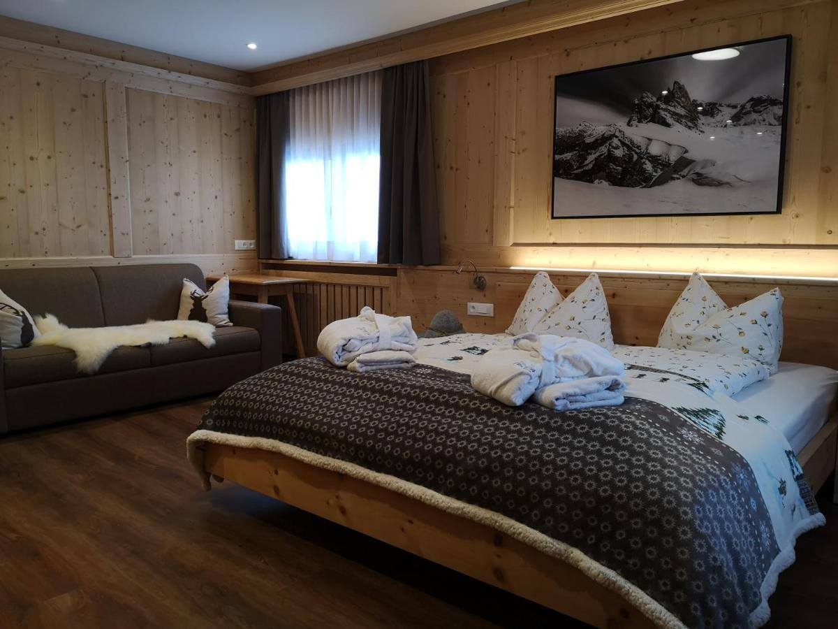 Гостевой дом Rifugio Fermeda Hutte Santa Cristina Val Gardena Экстерьер фото