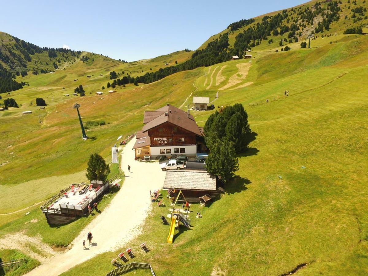 Гостевой дом Rifugio Fermeda Hutte Santa Cristina Val Gardena Экстерьер фото
