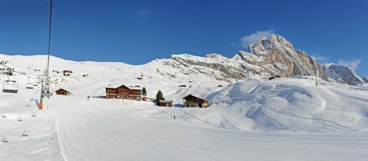Гостевой дом Rifugio Fermeda Hutte Santa Cristina Val Gardena Экстерьер фото